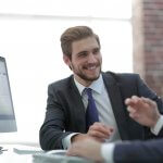 仕事のモチベーションを上げる方法!モチベーションが下がっている人は何をすべきか?